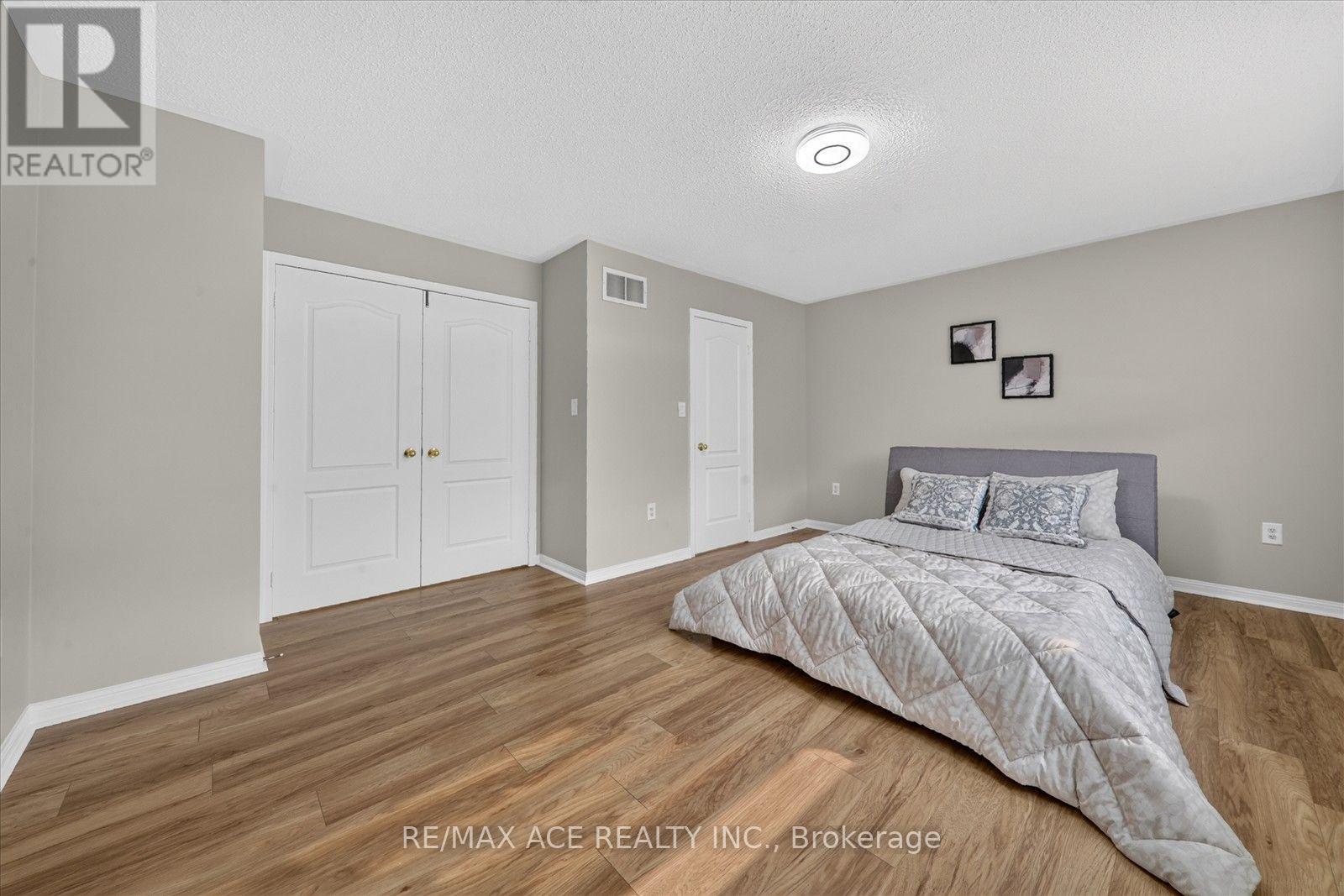 24 Zimmer Street, Brampton, Ontario L6S 6L3 - Photo 24 - W13586404