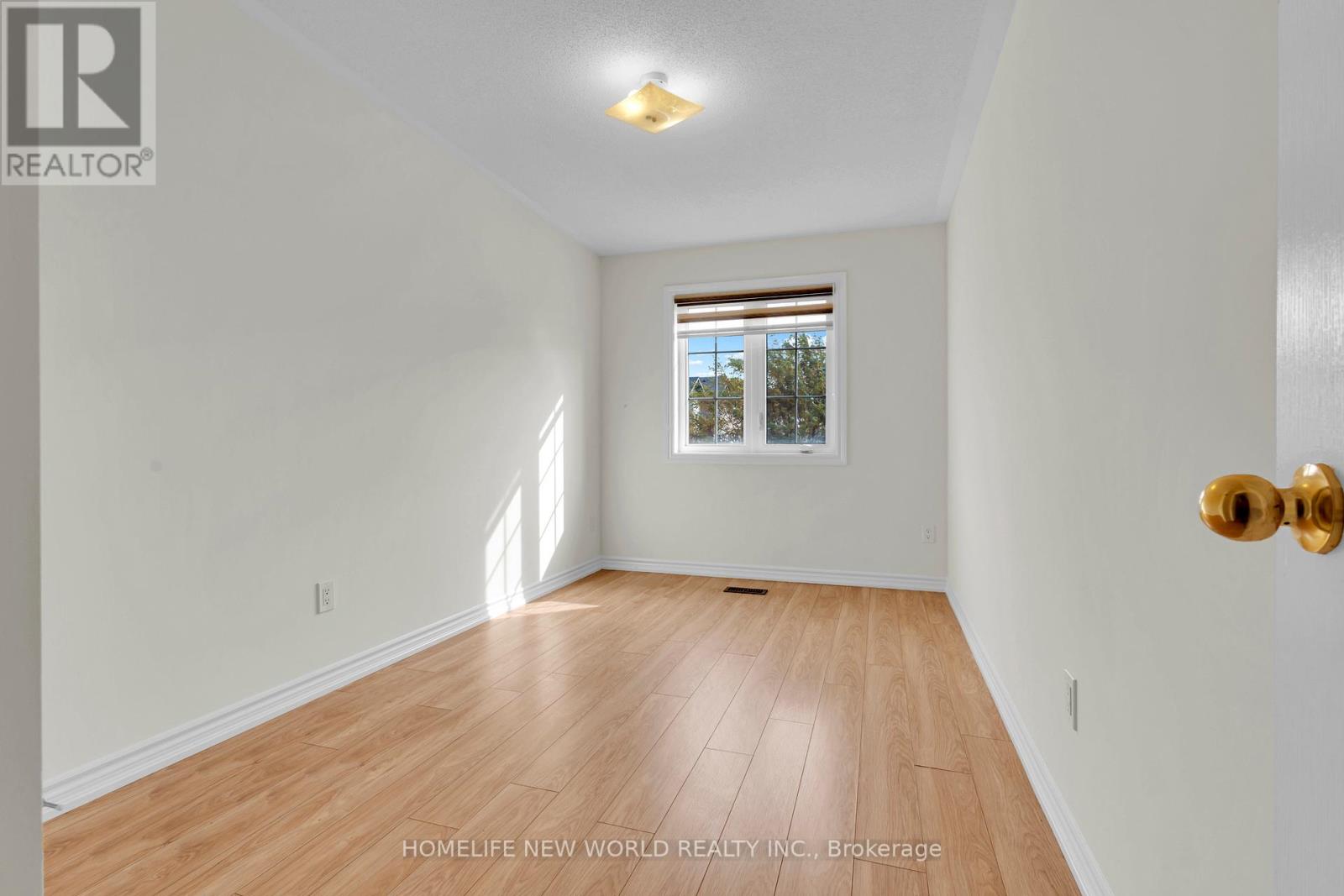 8 Shiff Crescent, Brampton, Ontario  L6Z 0H5 - Photo 22 - W13586410