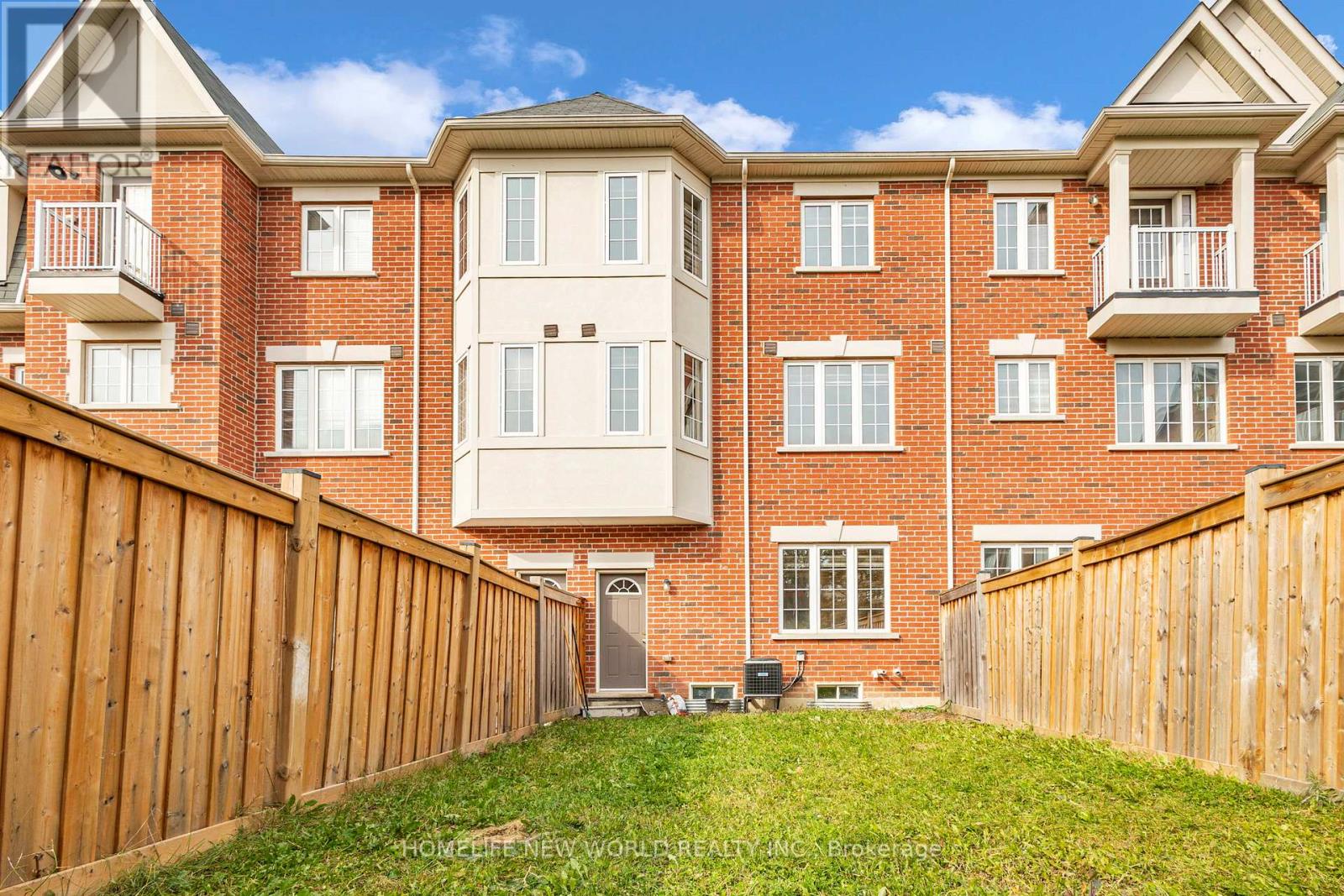 8 Shiff Crescent, Brampton, Ontario  L6Z 0H5 - Photo 25 - W13586410