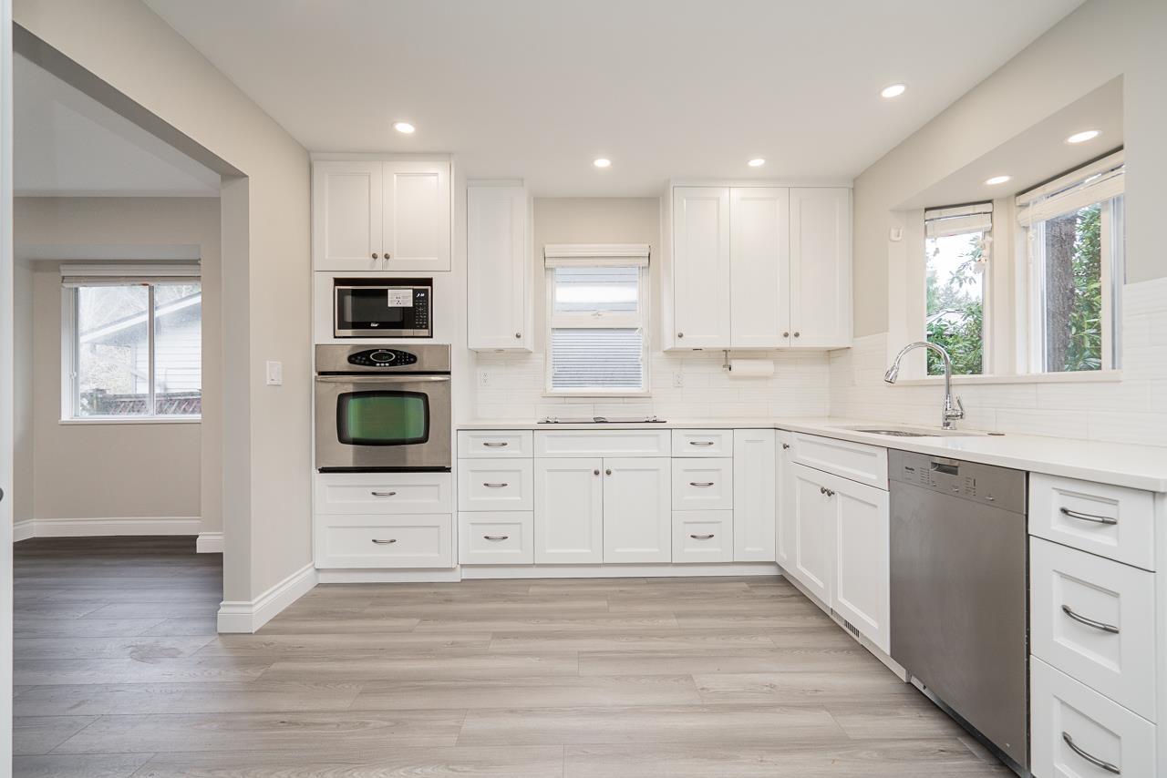 13015 Summerhill Crescent, Surrey, British Columbia V4A 7T4 - Photo 5 - R3148059
