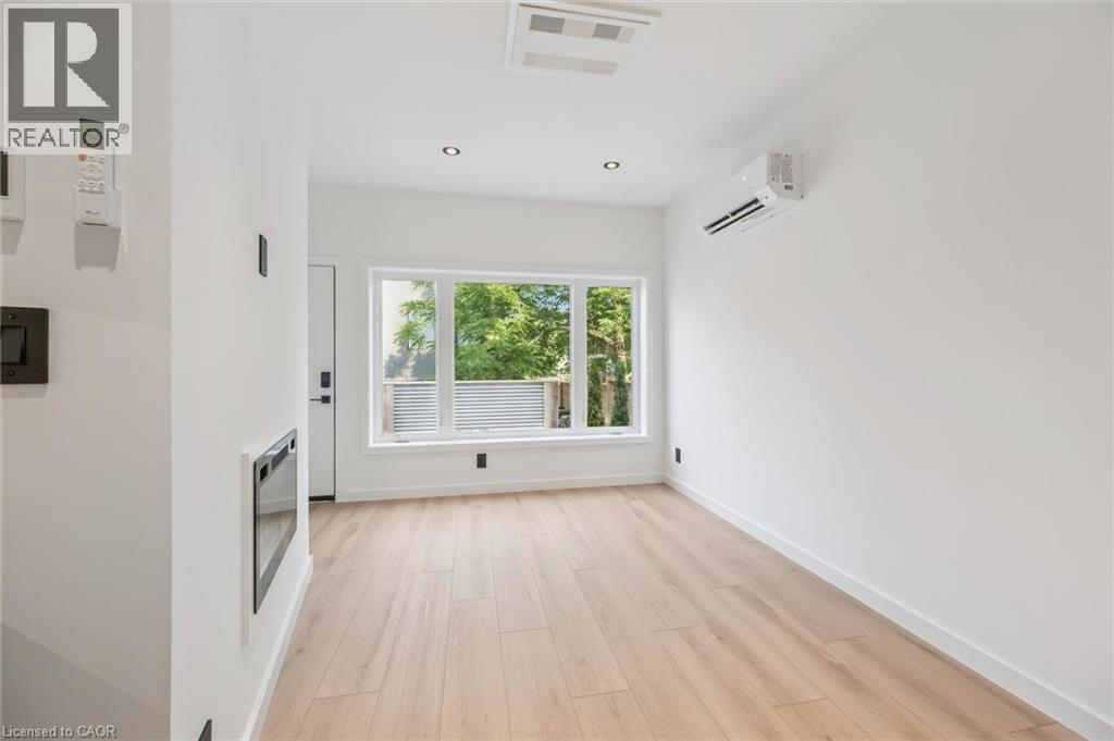 63 Union Street Unit# 4, Waterloo, Ontario  N2J 1B9 - Photo 10 - 40849355