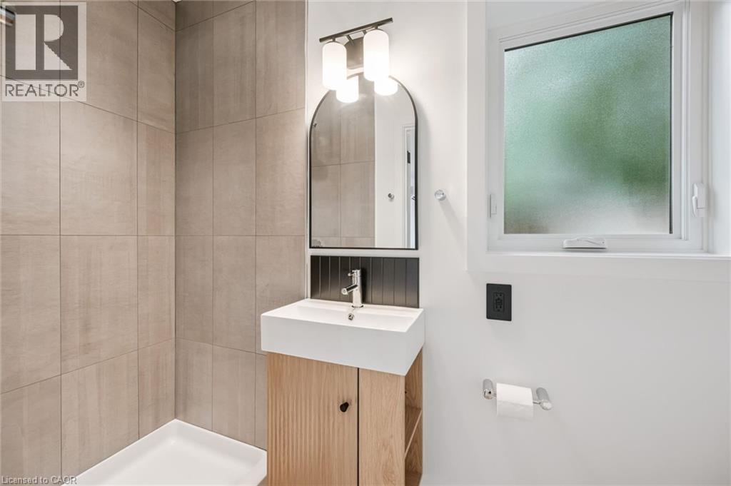 63 Union Street Unit# 4, Waterloo, Ontario  N2J 1B9 - Photo 11 - 40849355