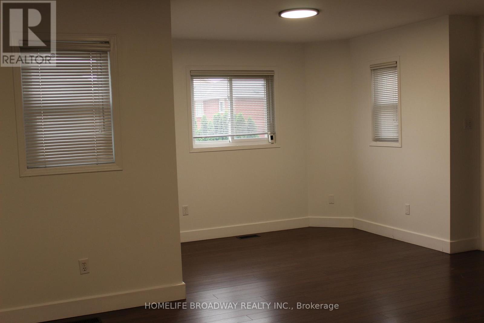 1240 Bantham Street, Mississauga, Ontario L5V 1Y8 - Photo 15 - W13580132