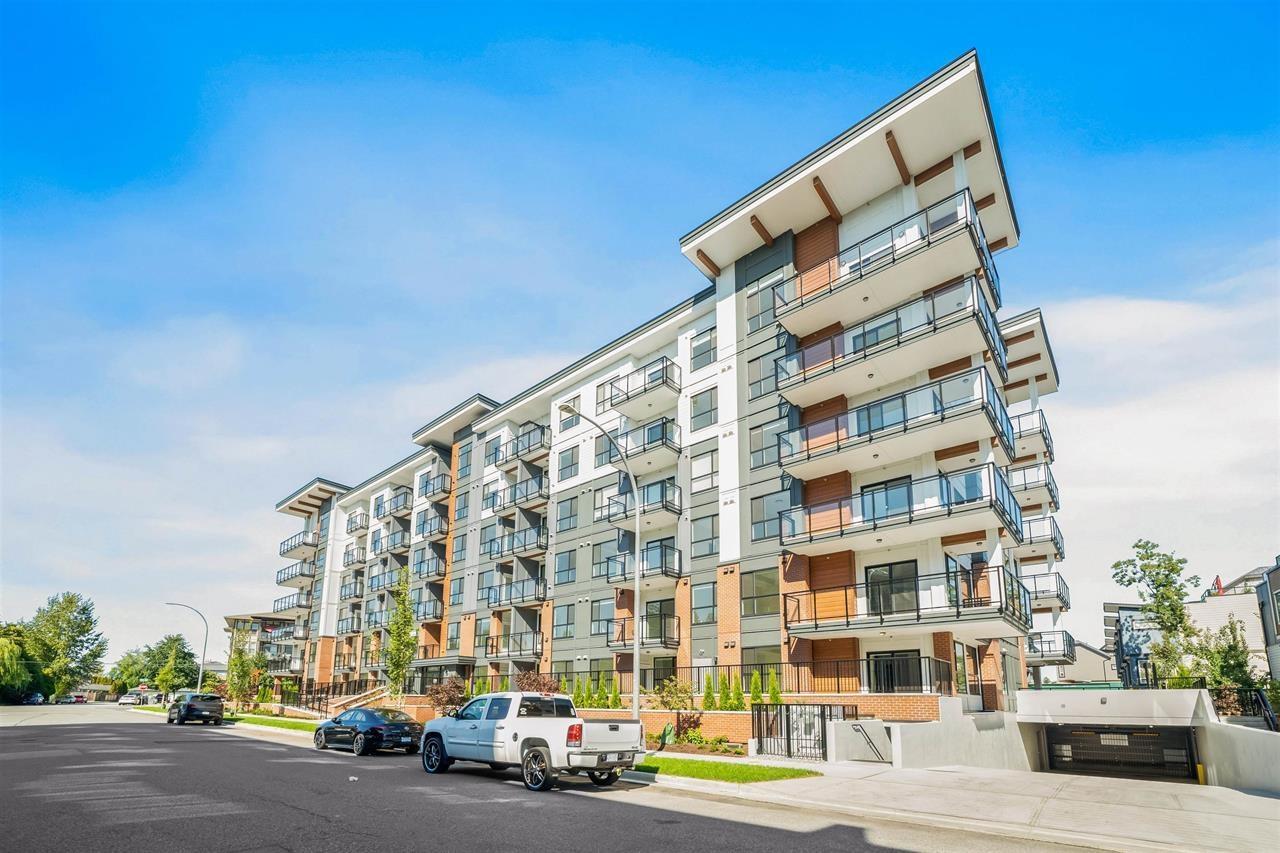 214 5504 BRYDON CRESCENT
