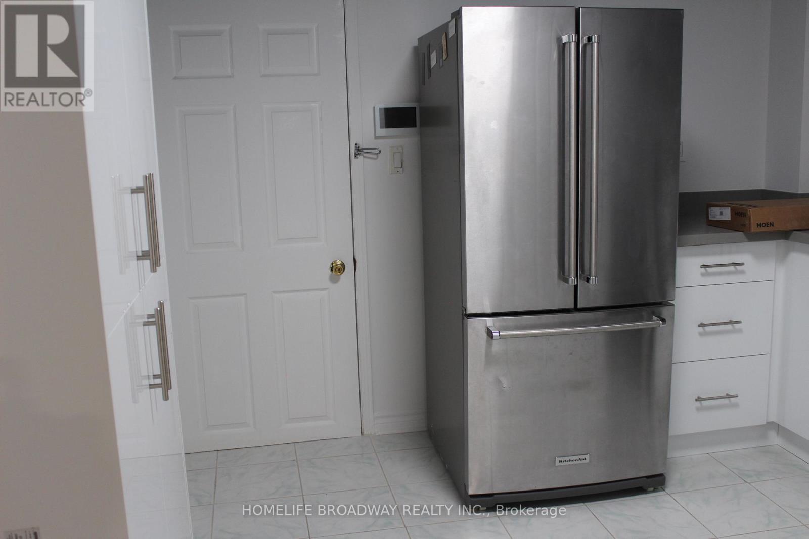 1240 Bantham Street, Mississauga, Ontario L5V 1Y8 - Photo 20 - W13580132