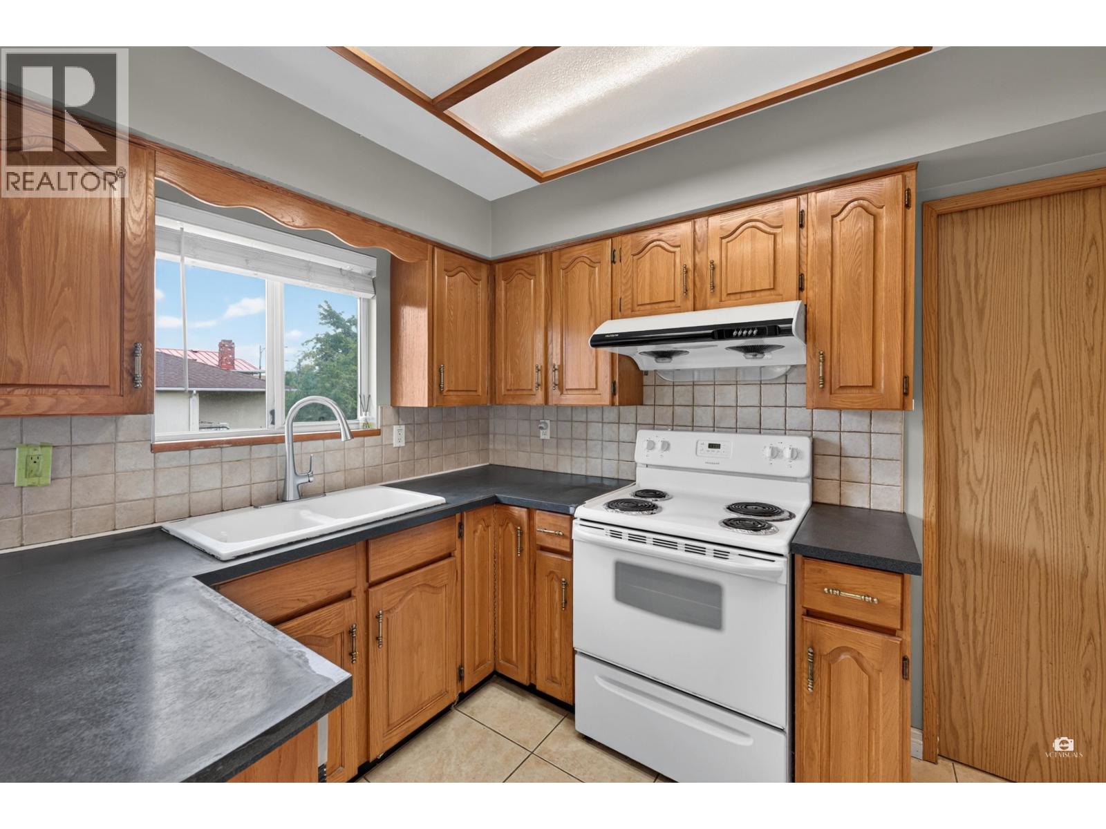 196 E 58th Avenue, Vancouver, British Columbia  V5X 1V6 - Photo 35 - R3148270