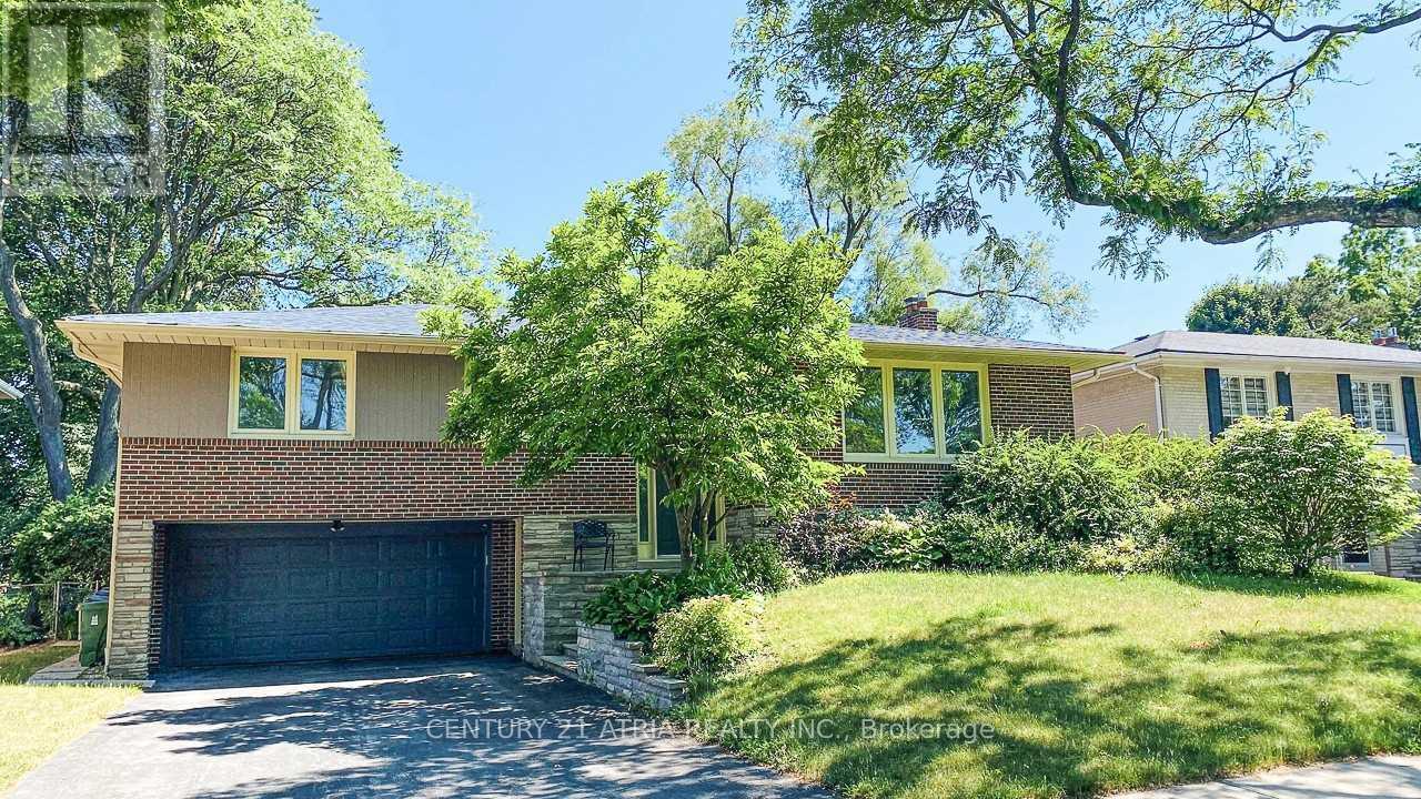 11 DANVILLE DRIVE, Toronto, Ontario