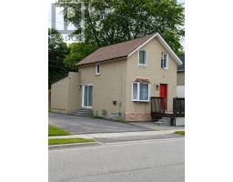 212 COURT STREET, Oshawa, Ontario