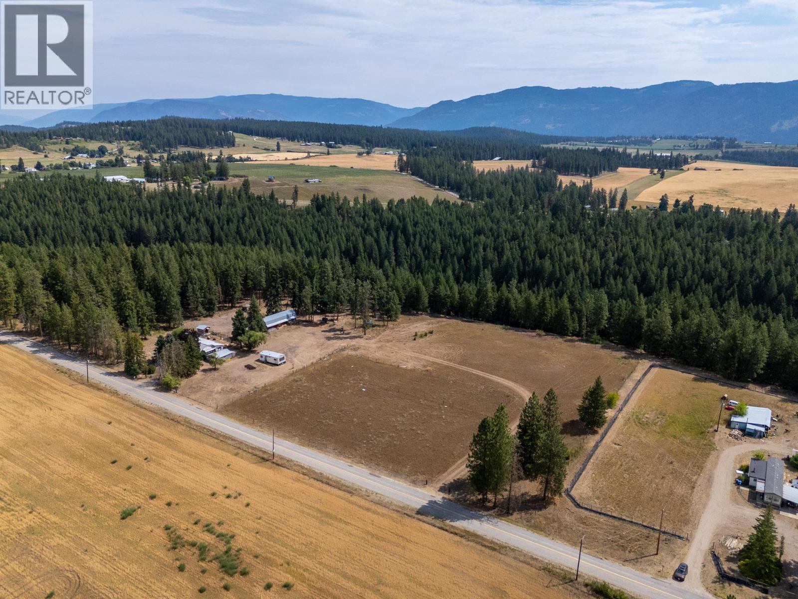 4768 Schubert Road, Spallumcheen, British Columbia