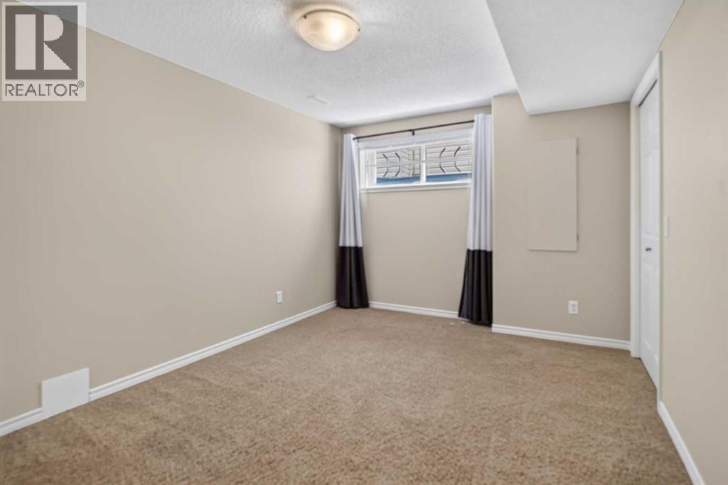 25 Panamount Rise NW, Calgary, Alberta  T3K 6B6 - Photo 28 - A2326913