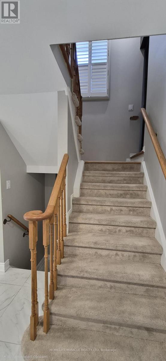 7123 Spyglass Crescent, Mississauga, Ontario  L5N 7H2 - Photo 25 - W13586494