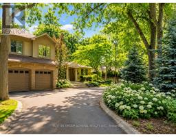 3338 LAKESHORE ROAD W, Oakville, Ontario