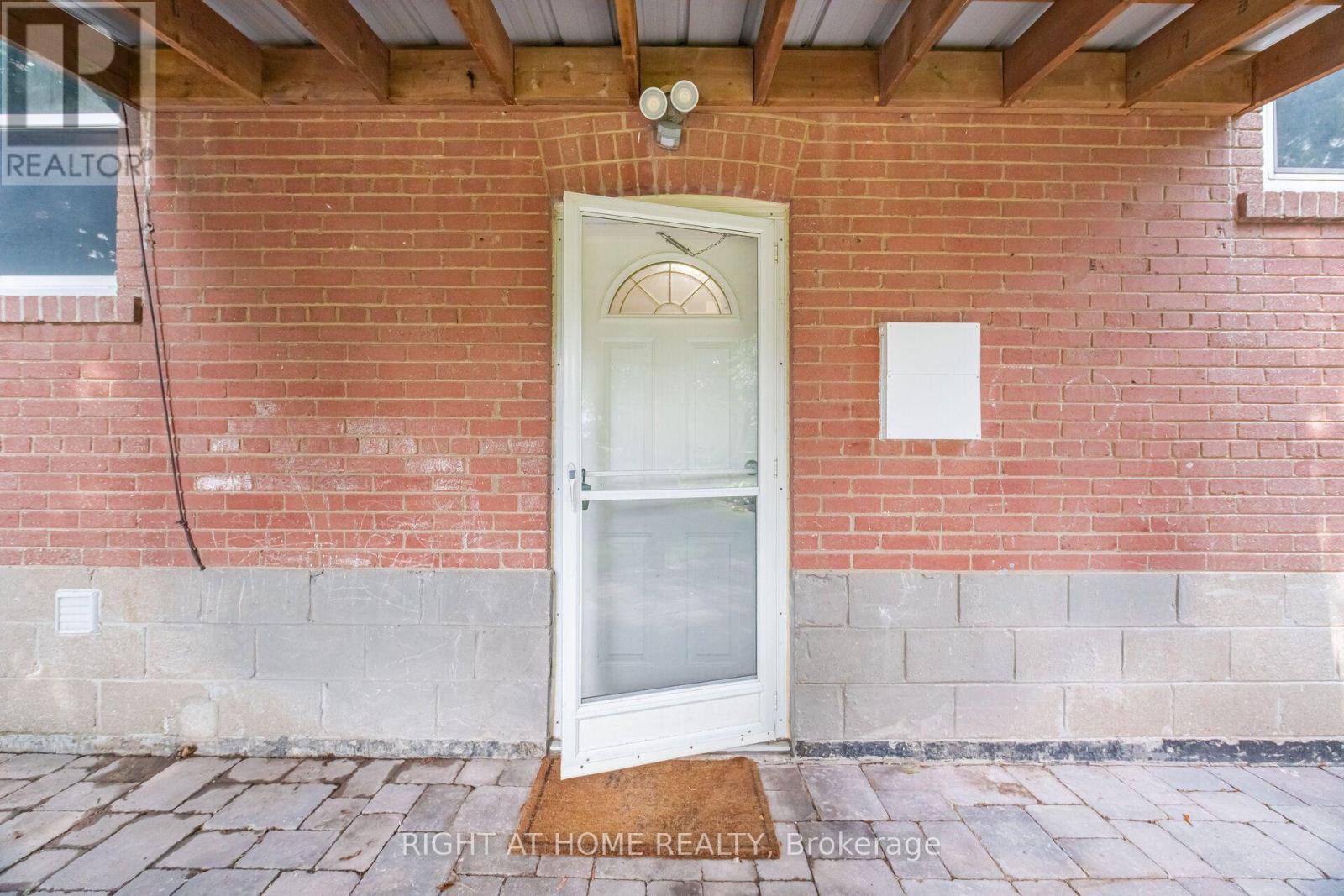 154 Martin Grove Road, Toronto, Ontario  M9B 4K9 - Photo 44 - W13581618
