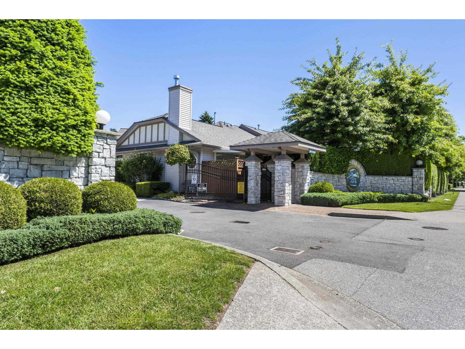 35 16325 82 Avenue, Surrey, British Columbia V4N 0P5 - Photo 2 - R3148107