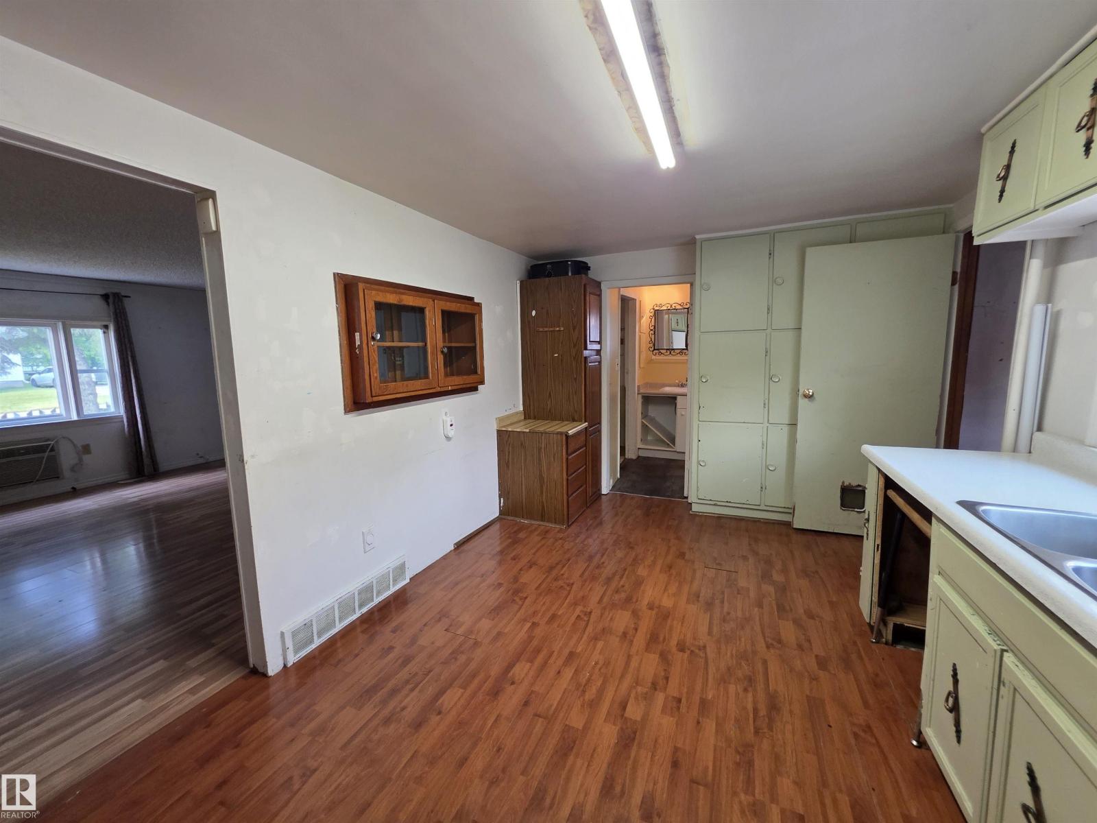 4812 48 Av, Cold Lake, Alberta  T9M 1Y4 - Photo 5 - E4499870