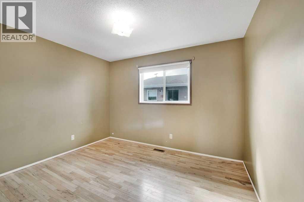 22 Blackstone Avenue, Lacombe, Alberta  T4L 1P7 - Photo 17 - A2317720