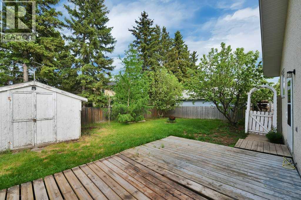 22 Blackstone Avenue, Lacombe, Alberta  T4L 1P7 - Photo 34 - A2317720