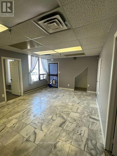 58 - 750 Oakdale (Ground Floor) Street, Toronto, Ontario M3M 2Z4 - Photo 5 - W13441262