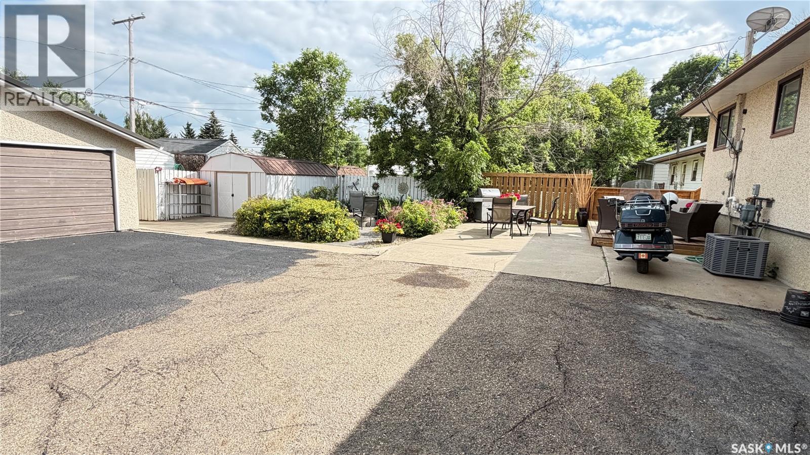 202 Herbert Street, Maple Creek, Saskatchewan  S0N 1N0 - Photo 5 - SK032337