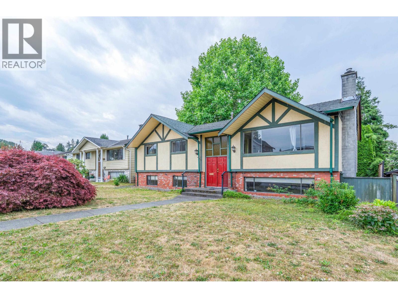 7132 Paulus Court, Burnaby, British Columbia  V5A 1N2 - Photo 2 - R3148245
