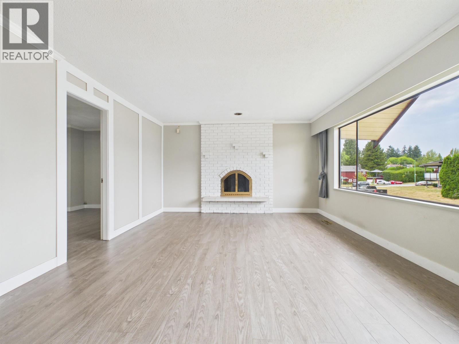 7132 Paulus Court, Burnaby, British Columbia  V5A 1N2 - Photo 4 - R3148245