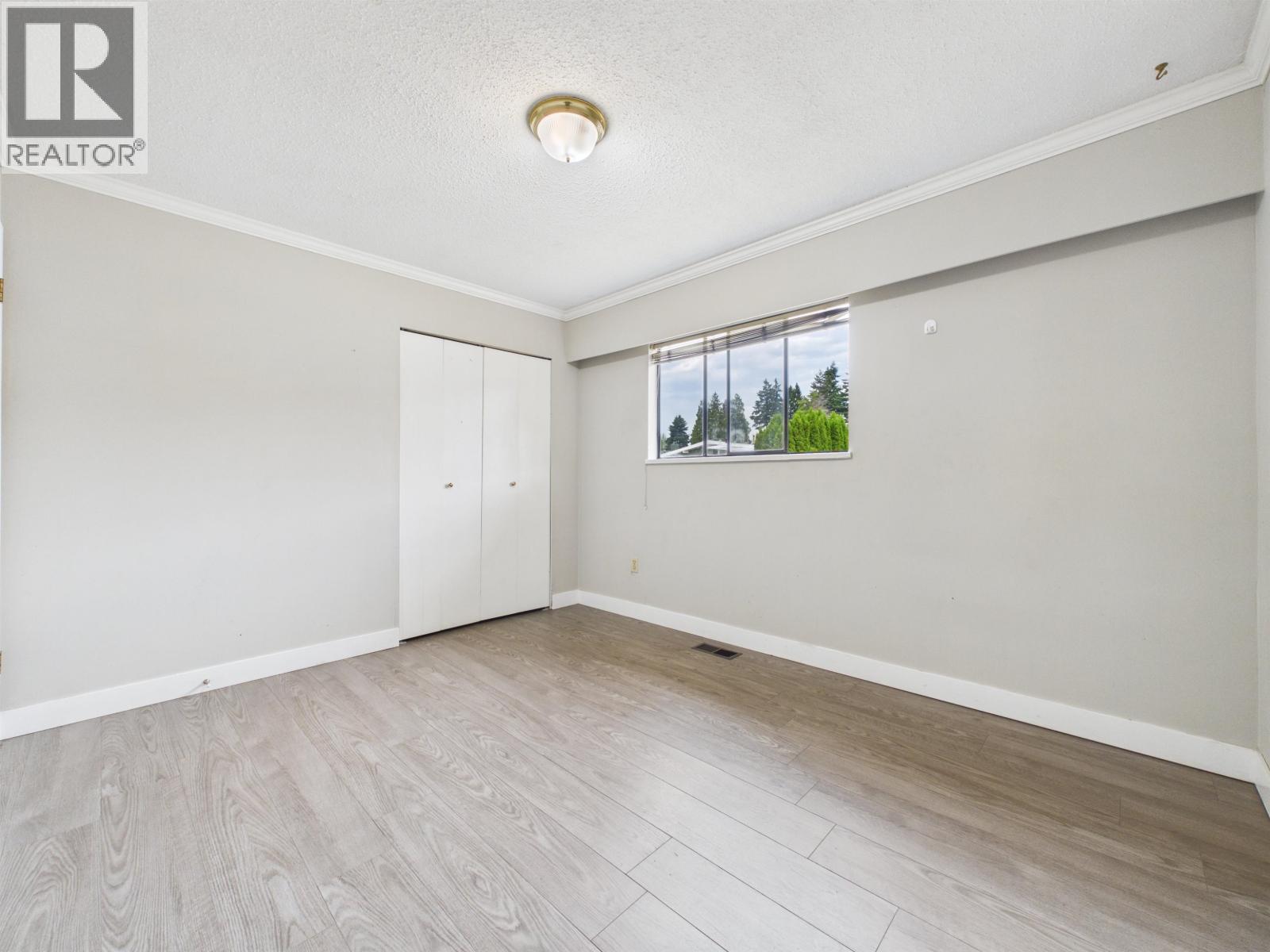 7132 Paulus Court, Burnaby, British Columbia  V5A 1N2 - Photo 15 - R3148245