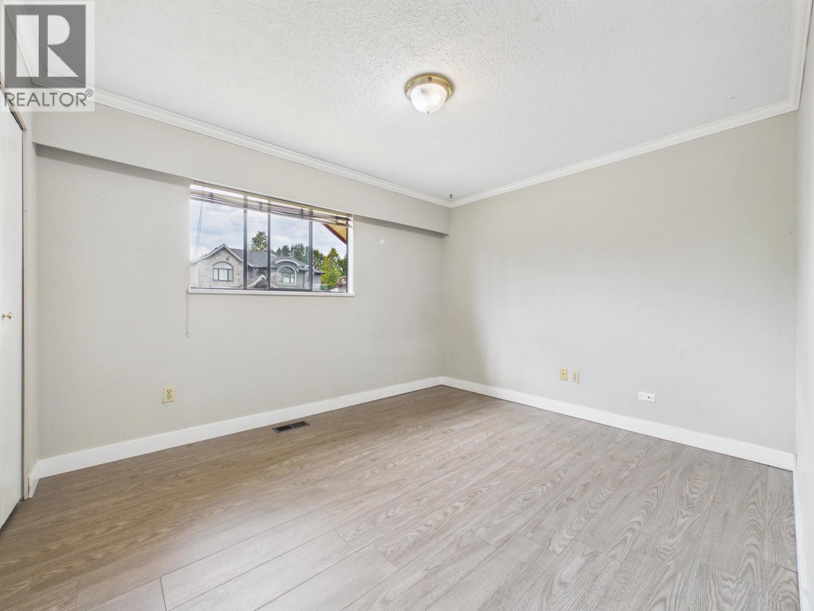 7132 Paulus Court, Burnaby, British Columbia  V5A 1N2 - Photo 19 - R3148245