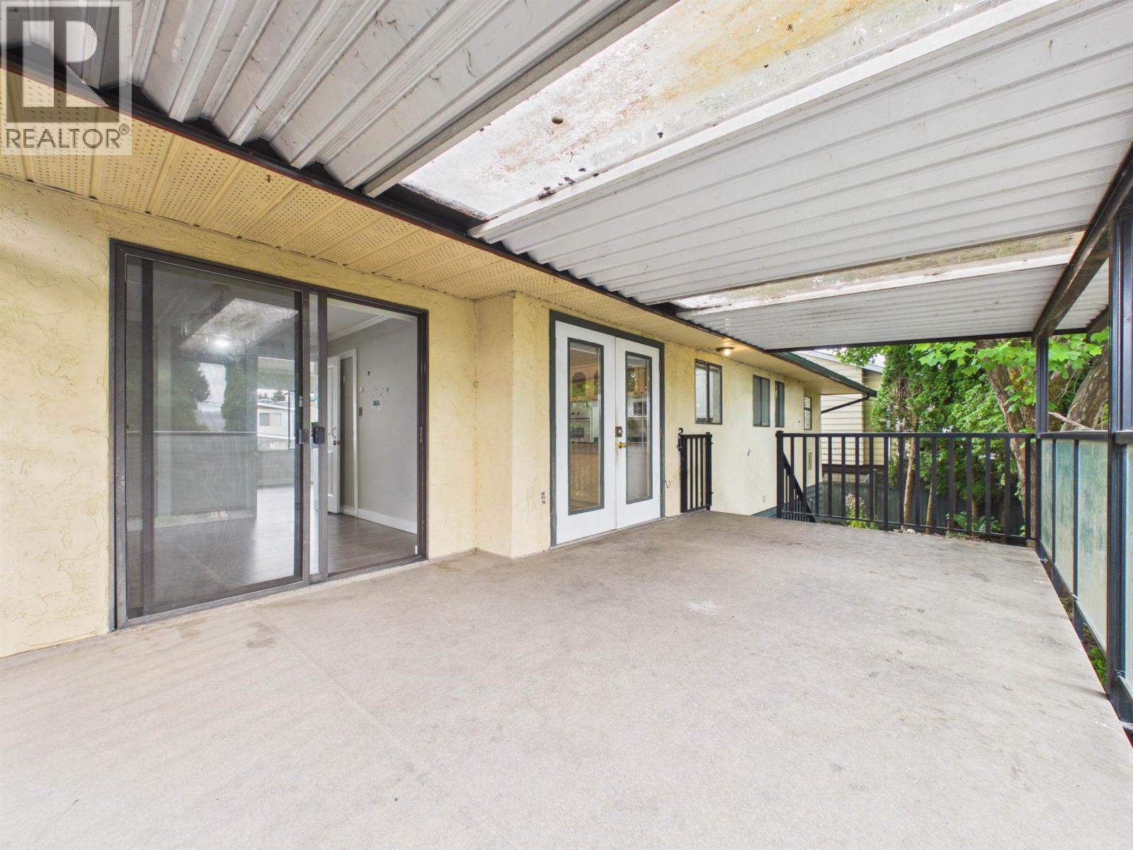 7132 Paulus Court, Burnaby, British Columbia  V5A 1N2 - Photo 34 - R3148245
