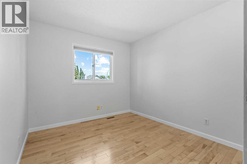 88 Sandringham Close Nw, Calgary, Alberta  T3K 3X1 - Photo 32 - A2329026