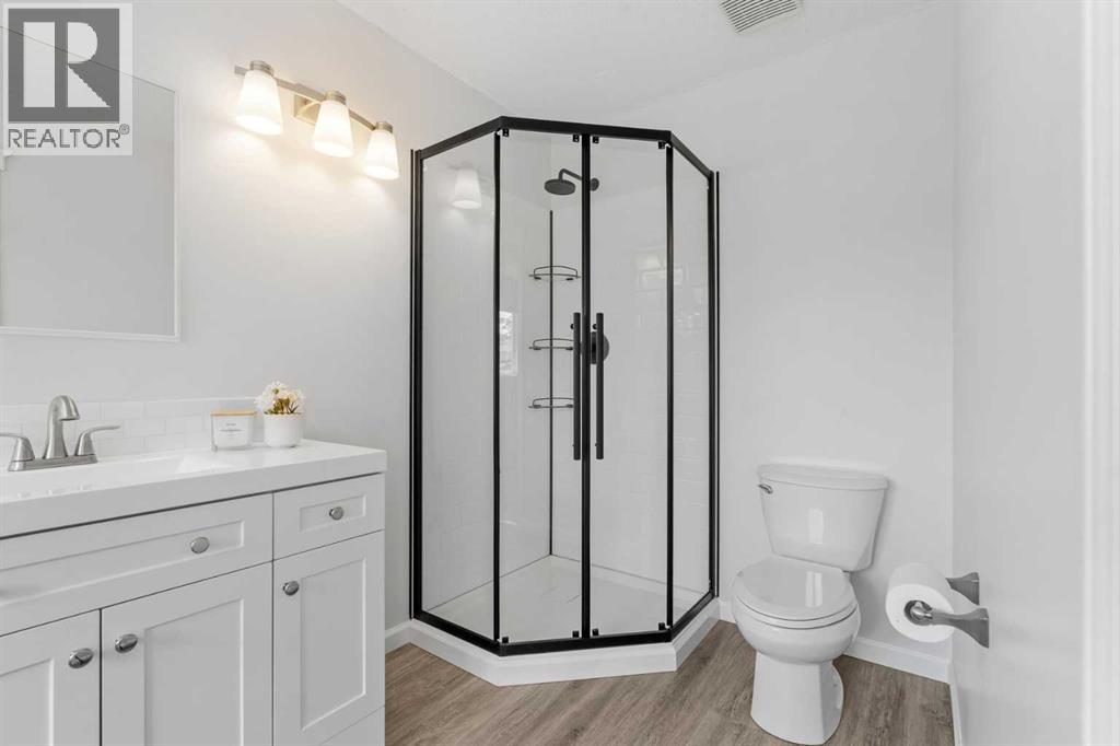 88 Sandringham Close Nw, Calgary, Alberta  T3K 3X1 - Photo 28 - A2329026