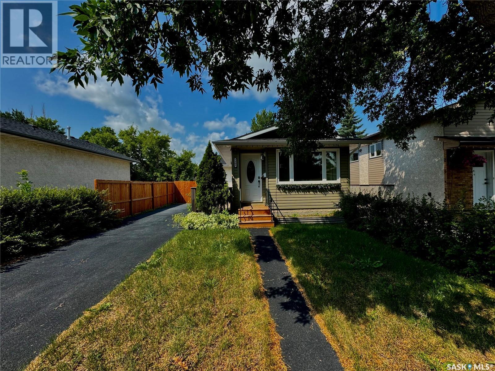 7303 Blakeney DRIVE, Regina, Saskatchewan