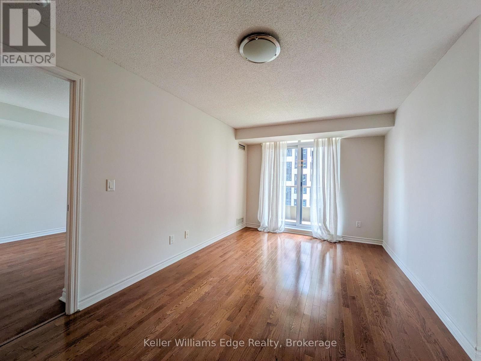 1007 - 70 High Park Avenue, Toronto, Ontario  M6P 1A1 - Photo 17 - W13461902