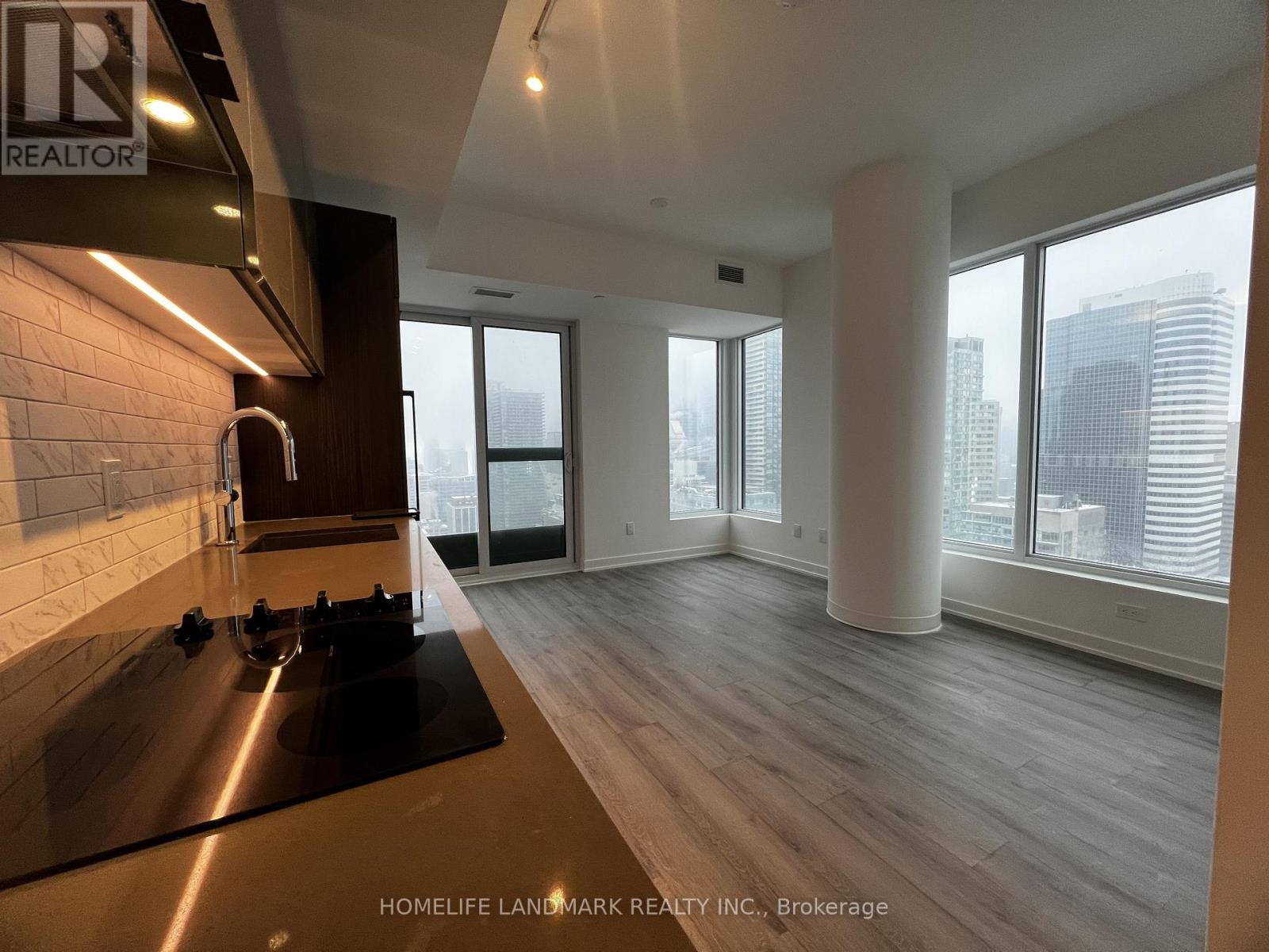 3315 - 252 CHURCH STREET, Toronto, Ontario