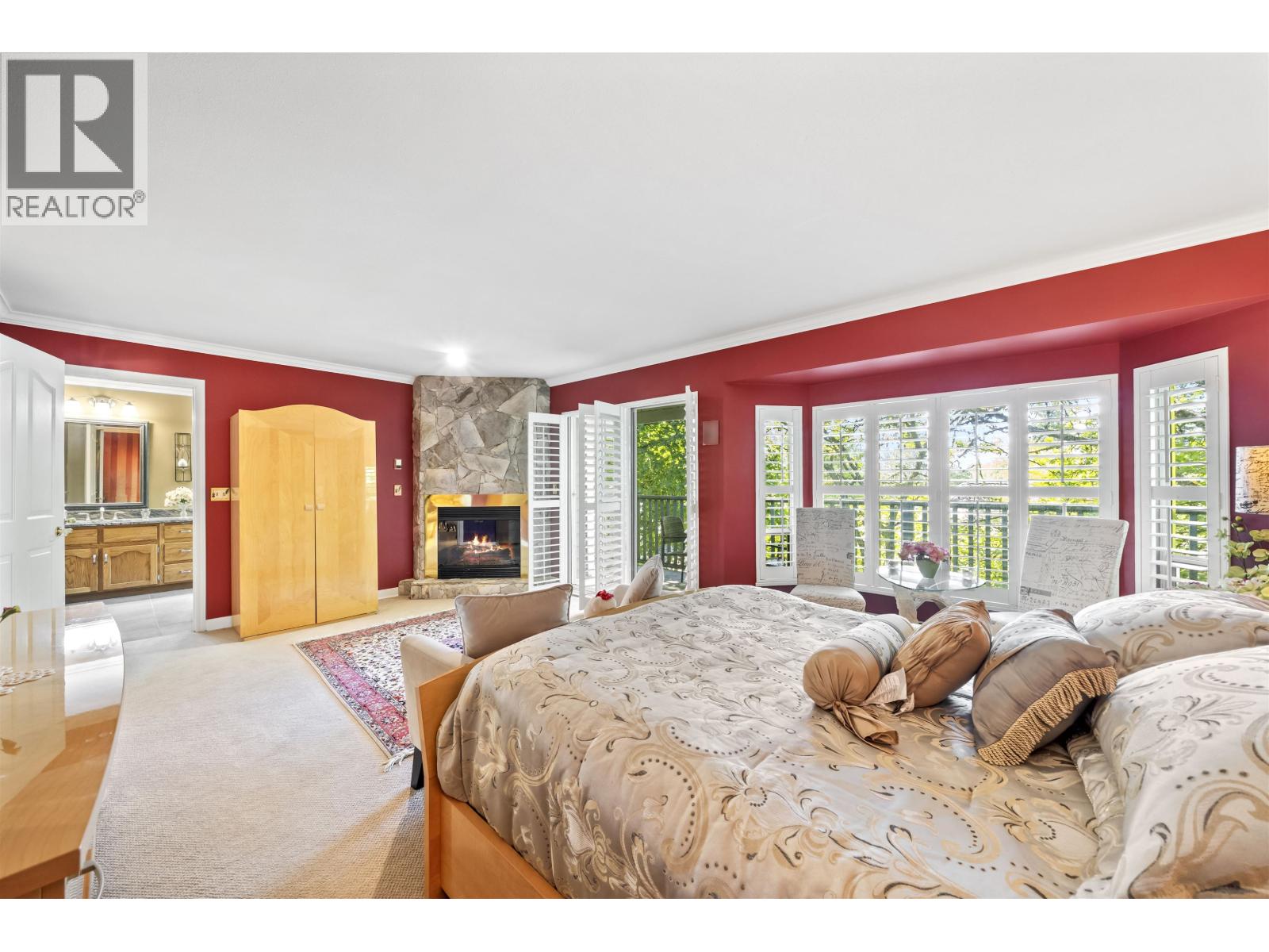 2445 Mowat Place, North Vancouver, British Columbia V7H 2X2 - Photo 11 - R3147965