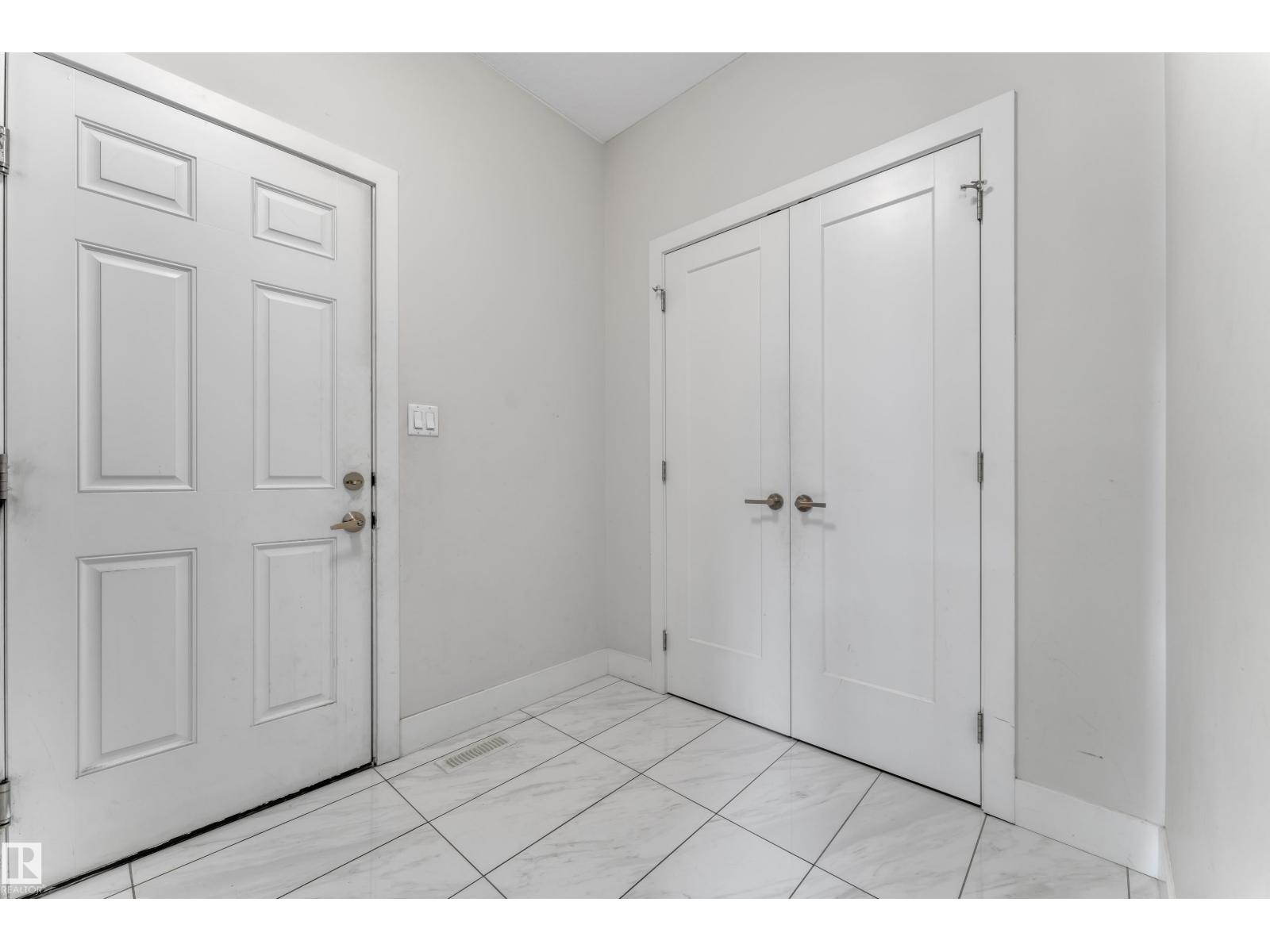 3001 55 St, Beaumont, Alberta  T4X 1C4 - Photo 10 - E4499890