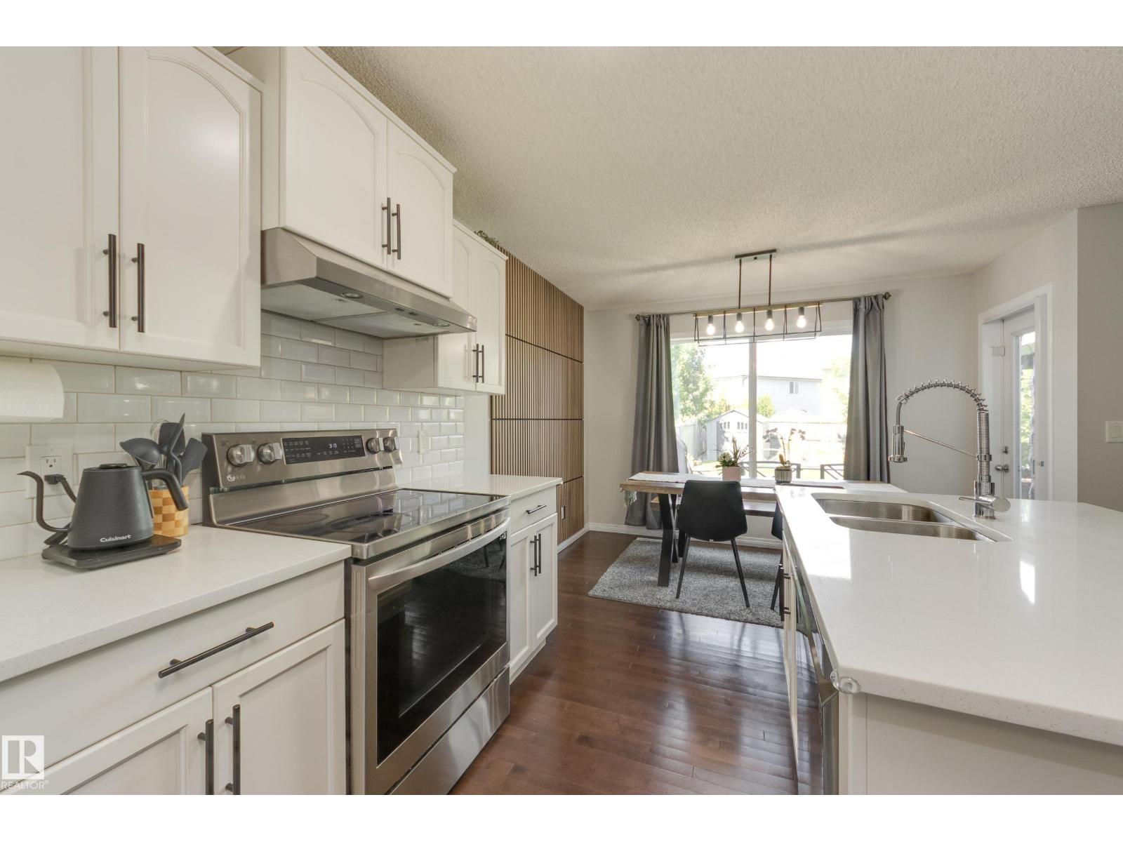 1305 Mcallister Wy SW, Edmonton, Alberta  T6W 1R5 - Photo 15 - E4499891