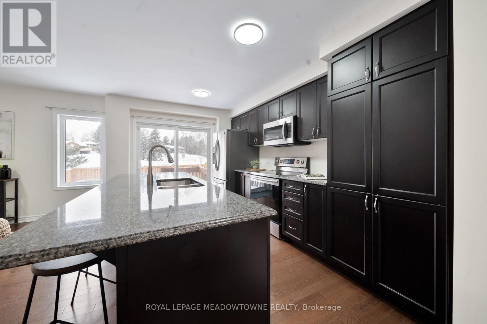 364 EQUESTRIAN WAY, Cambridge, Ontario