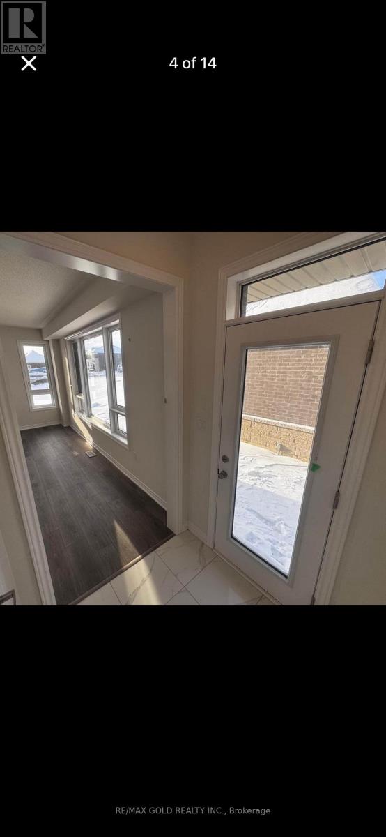 275 Lindsay Street N, Kawartha Lakes, Ontario  K9V 0T4 - Photo 8 - X13574118