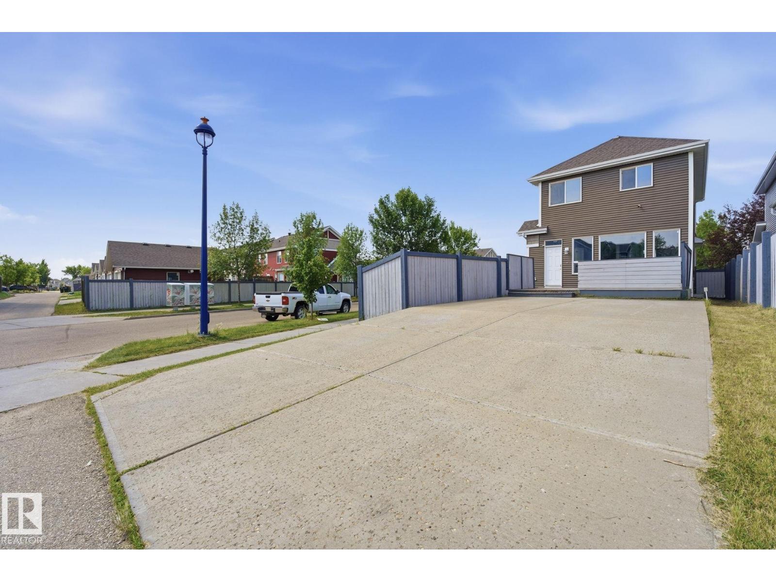 7043 22 Av SW, Edmonton, Alberta  T6X 0T8 - Photo 42 - E4499893