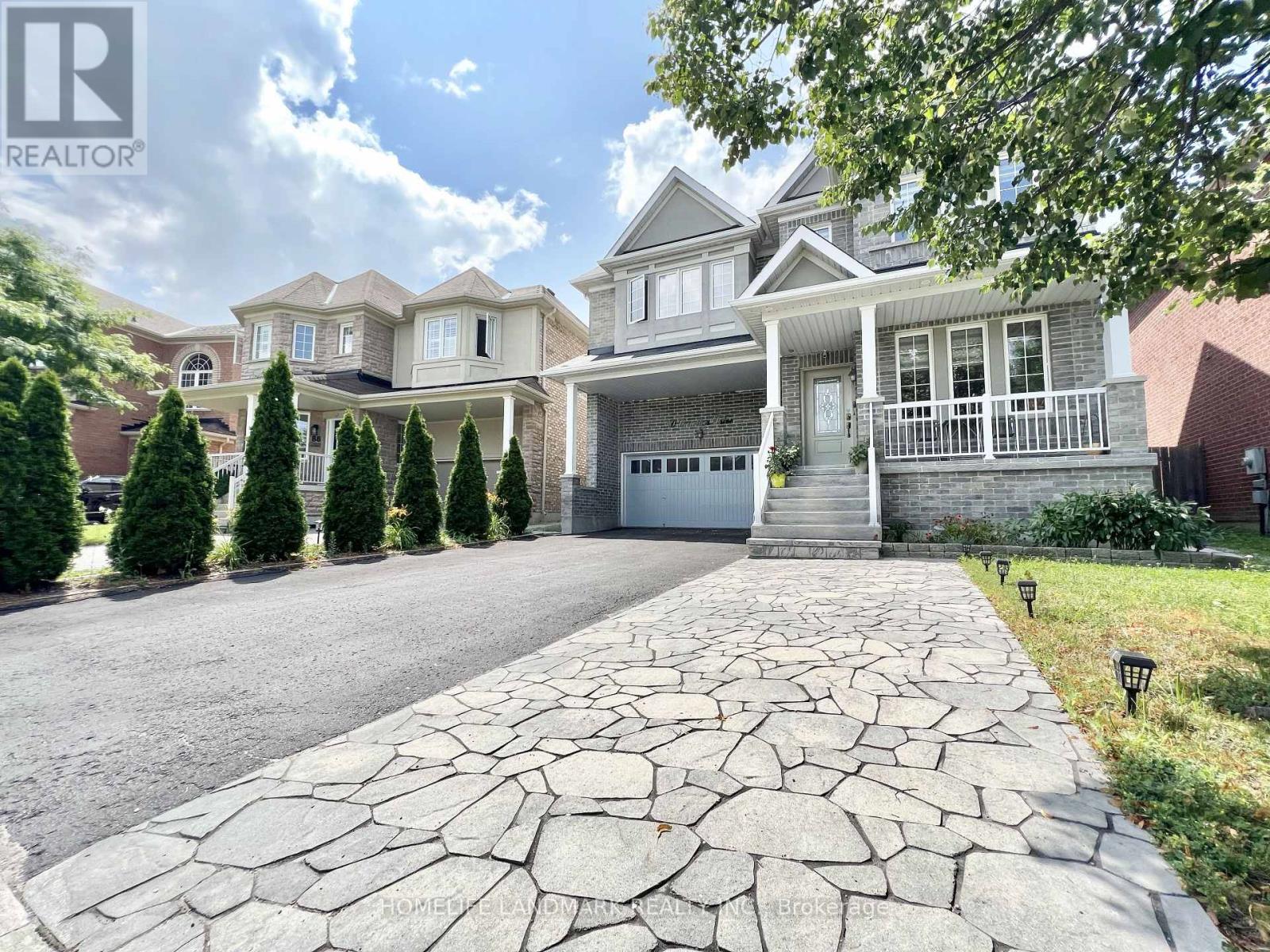 90 Crowther Drive, Newmarket, Ontario L3X 3G4 - Photo 3 - N13586660