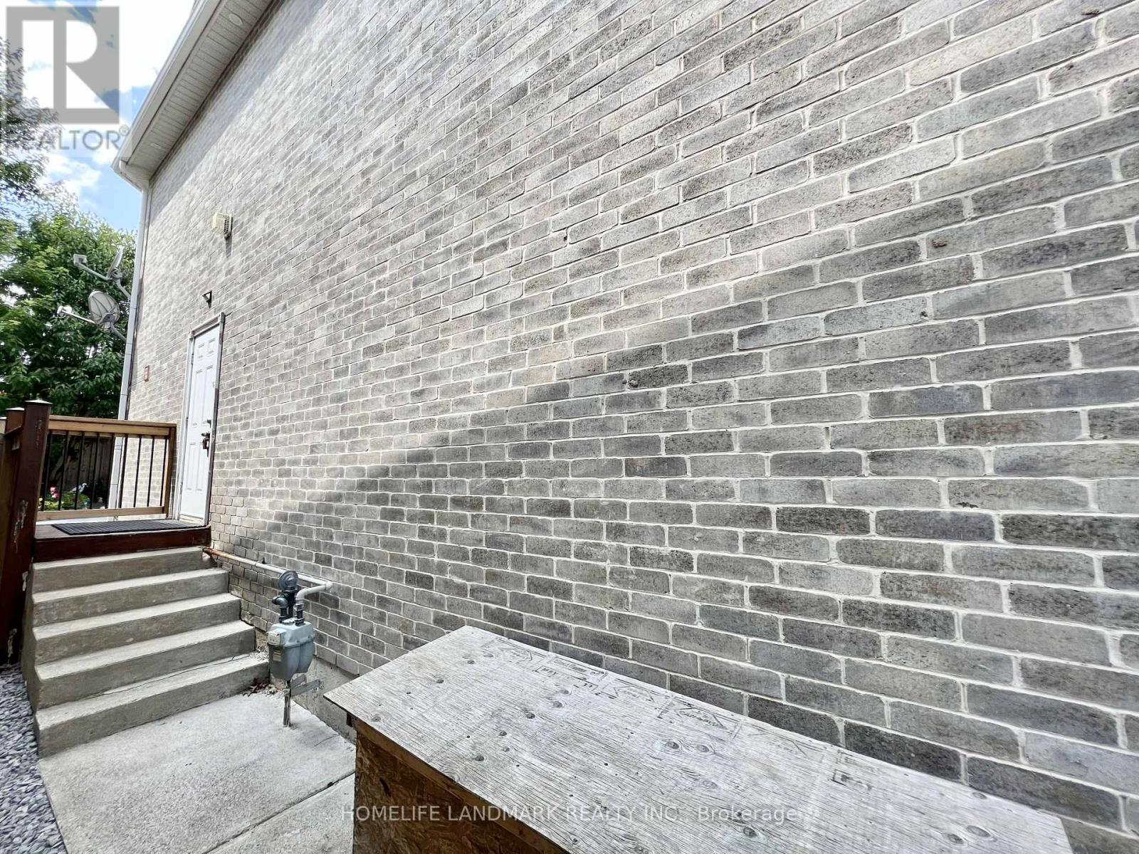 90 Crowther Drive, Newmarket, Ontario L3X 3G4 - Photo 5 - N13586660