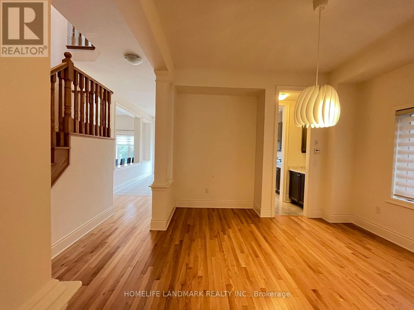 58 Briarfield Avenue E, East Gwillimbury, Ontario L9N 0P4 - Photo 5 - N13586674