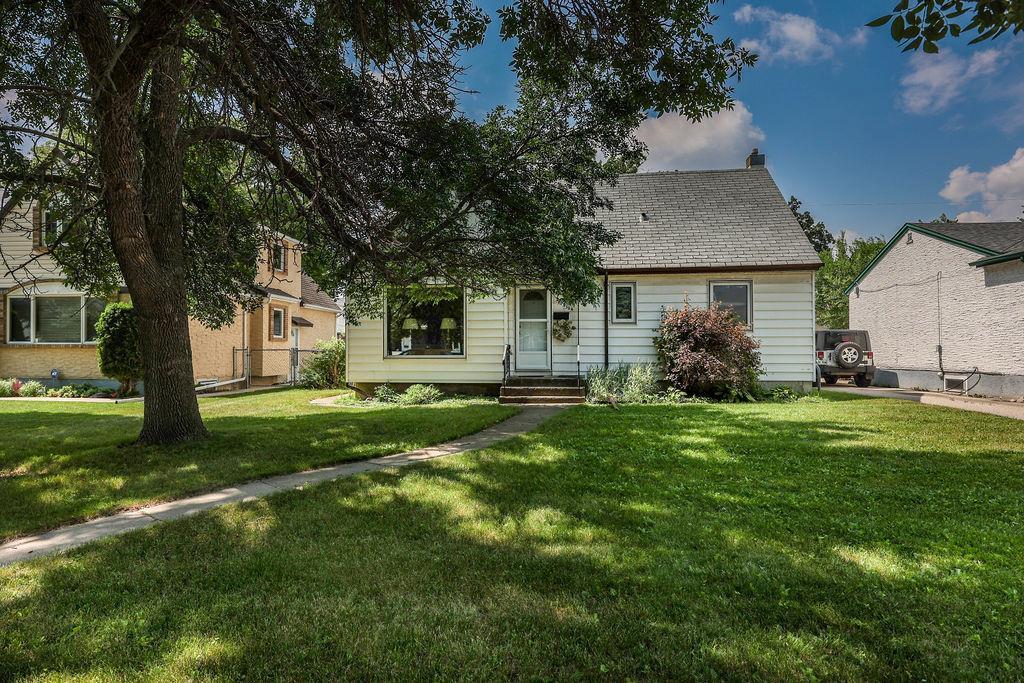 364 Guildford Street, Winnipeg, Manitoba R3J 2J7 - Photo 0 - 202617070