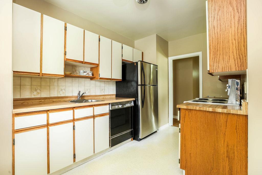 364 Guildford Street, Winnipeg, Manitoba R3J 2J7 - Photo 14 - 202617070