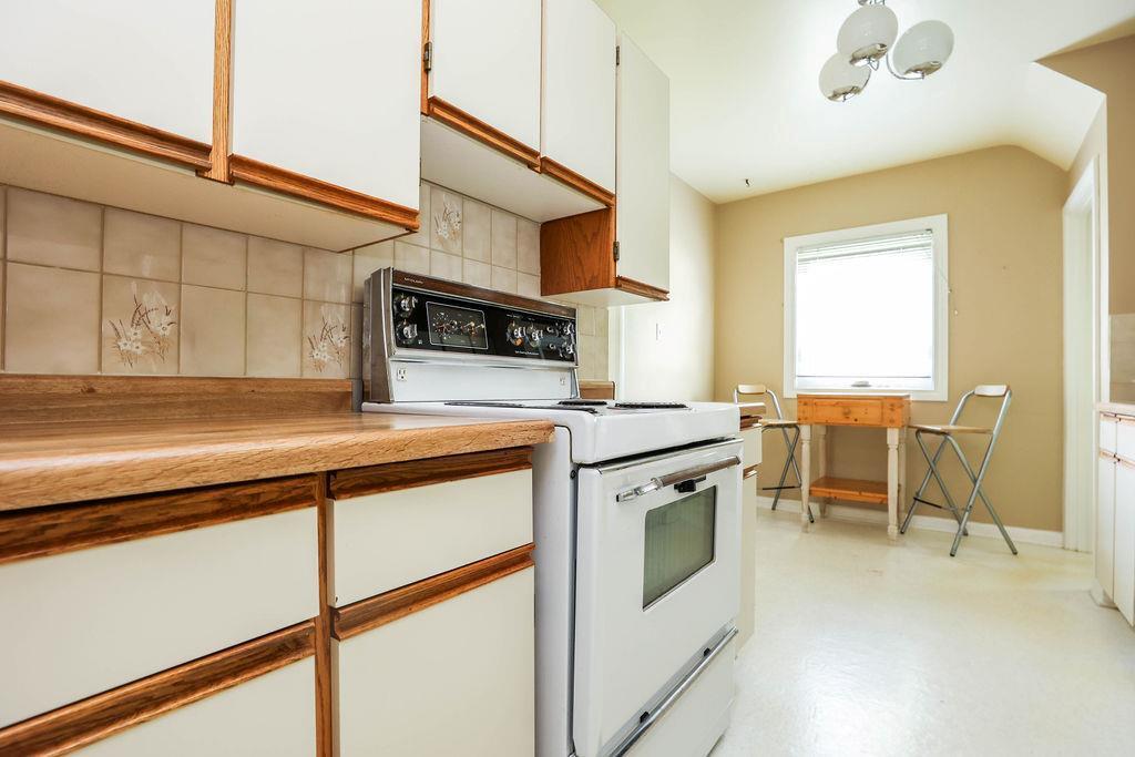 364 Guildford Street, Winnipeg, Manitoba R3J 2J7 - Photo 17 - 202617070