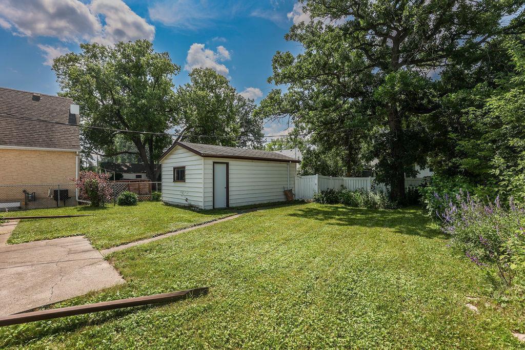 364 Guildford Street, Winnipeg, Manitoba R3J 2J7 - Photo 42 - 202617070