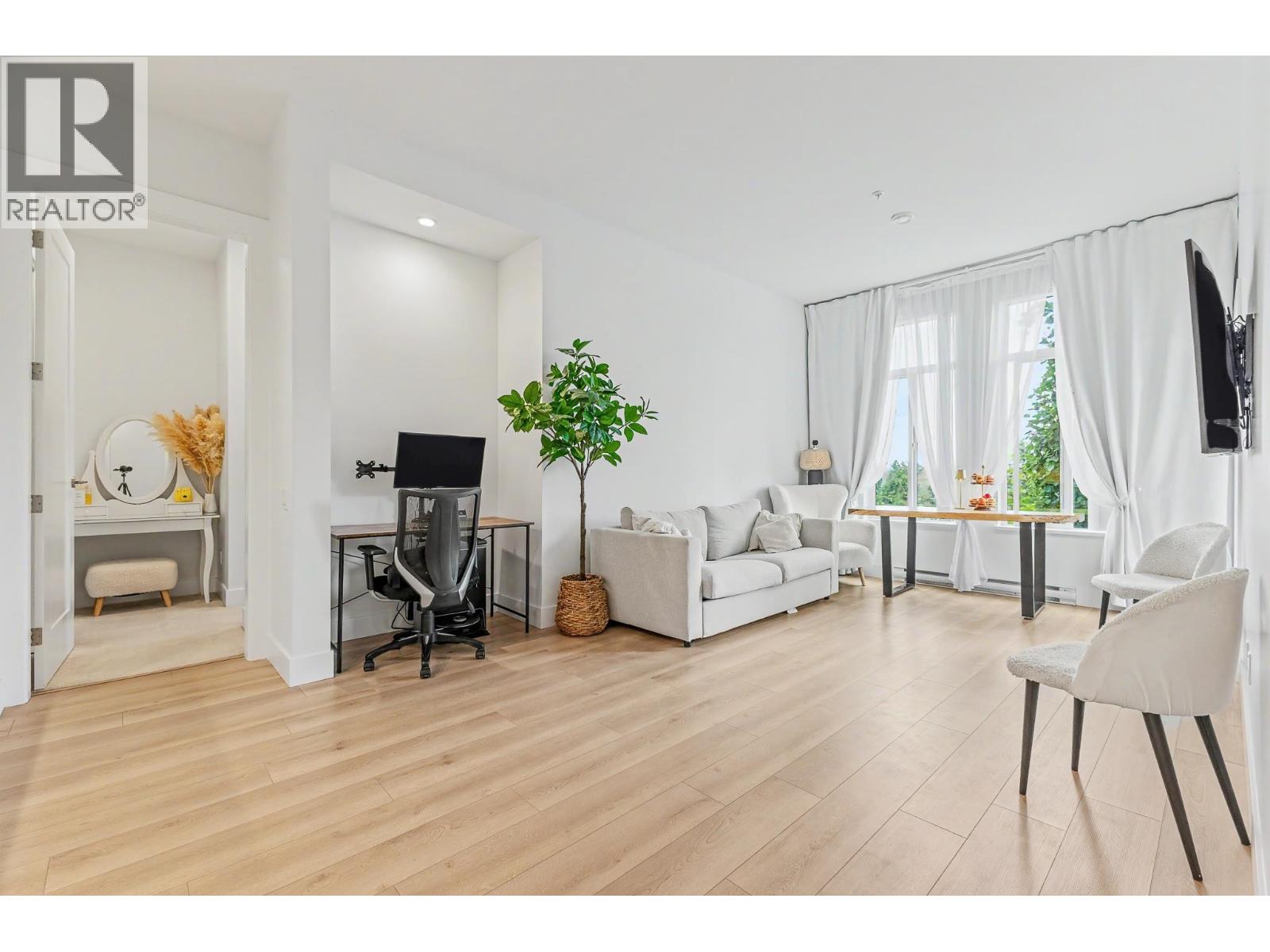 209 708 Edgar Avenue, Coquitlam, British Columbia V3K 0H3 - Photo 4 - R3148081