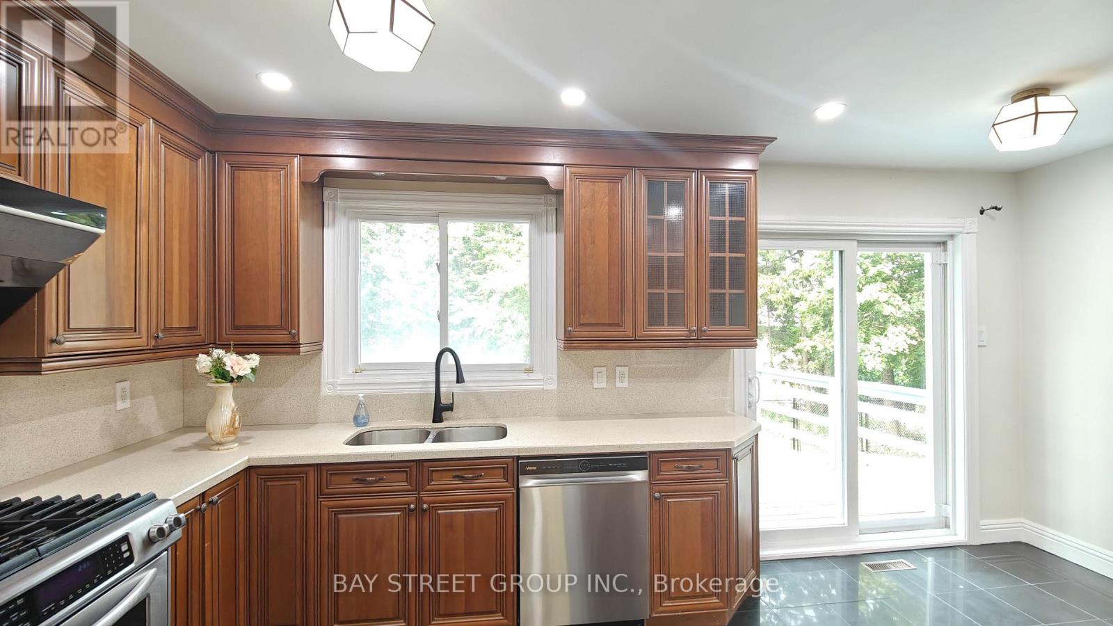 Upper - 9 Mosedale Crescent, Toronto (Don Valley Village), Ontario  M2J 3A3 - Photo 6 - C13586716
