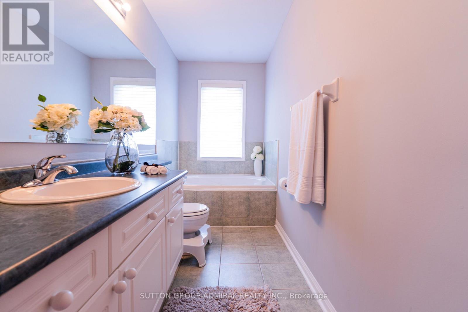 43 Mainland Crescent, Vaughan, Ontario L6A 3G4 - Photo 25 - N13585714