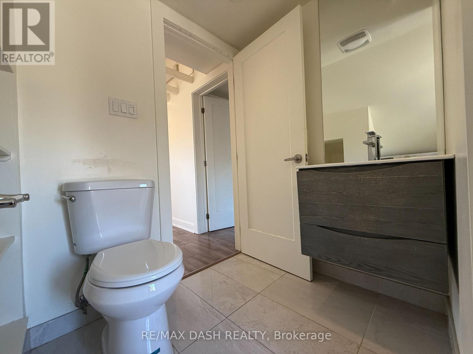 4 - 263 Boston Avenue, Toronto, Ontario M4M 2V4 - Photo 14 - E13586742